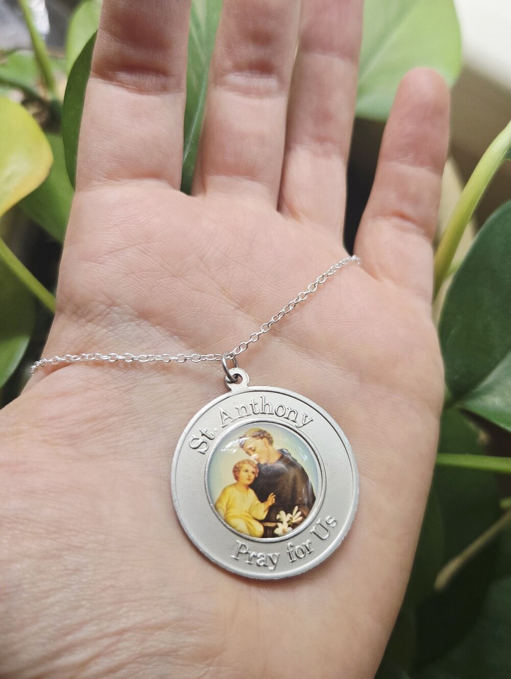 Vintage St. Anthony Prayer Necklace – Catholic Saint Medal Pendant